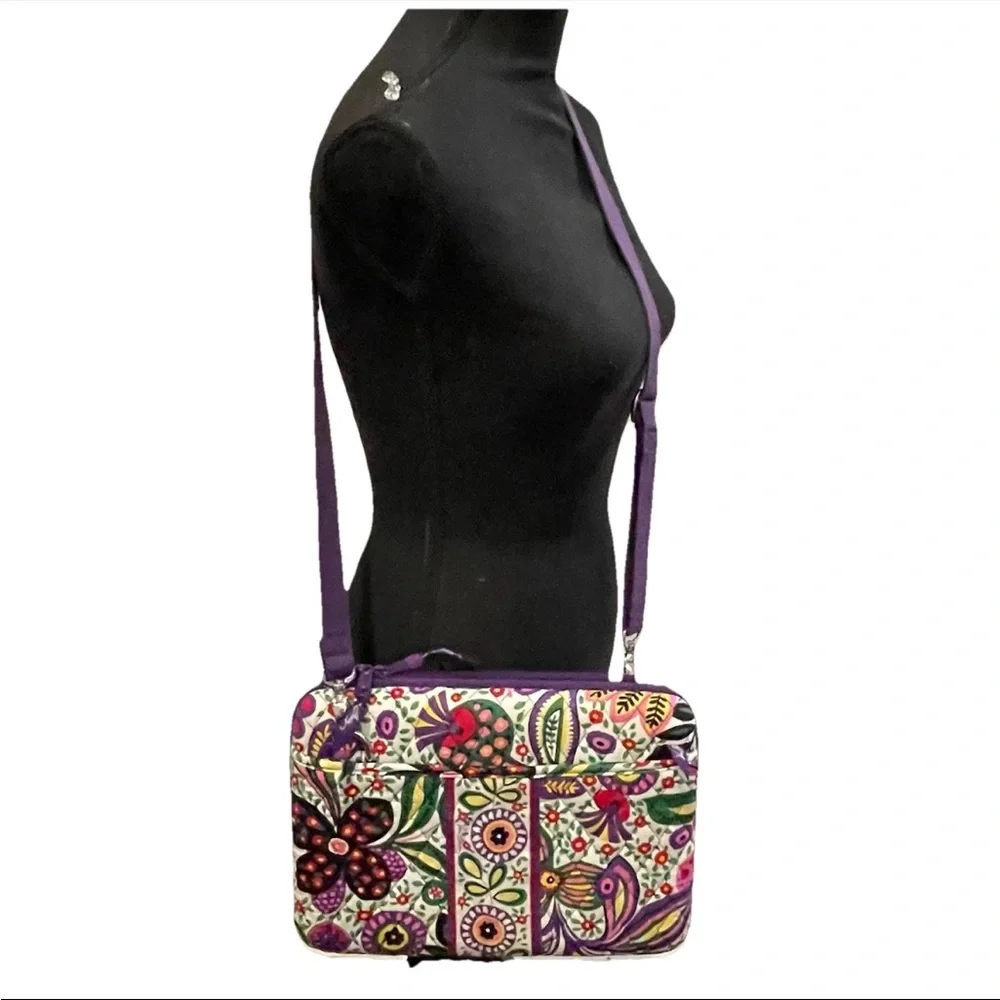 VERA BRADLEY Viva La Vera Case For TABLET/iPad Quilted w/Crossbody Strap Purple